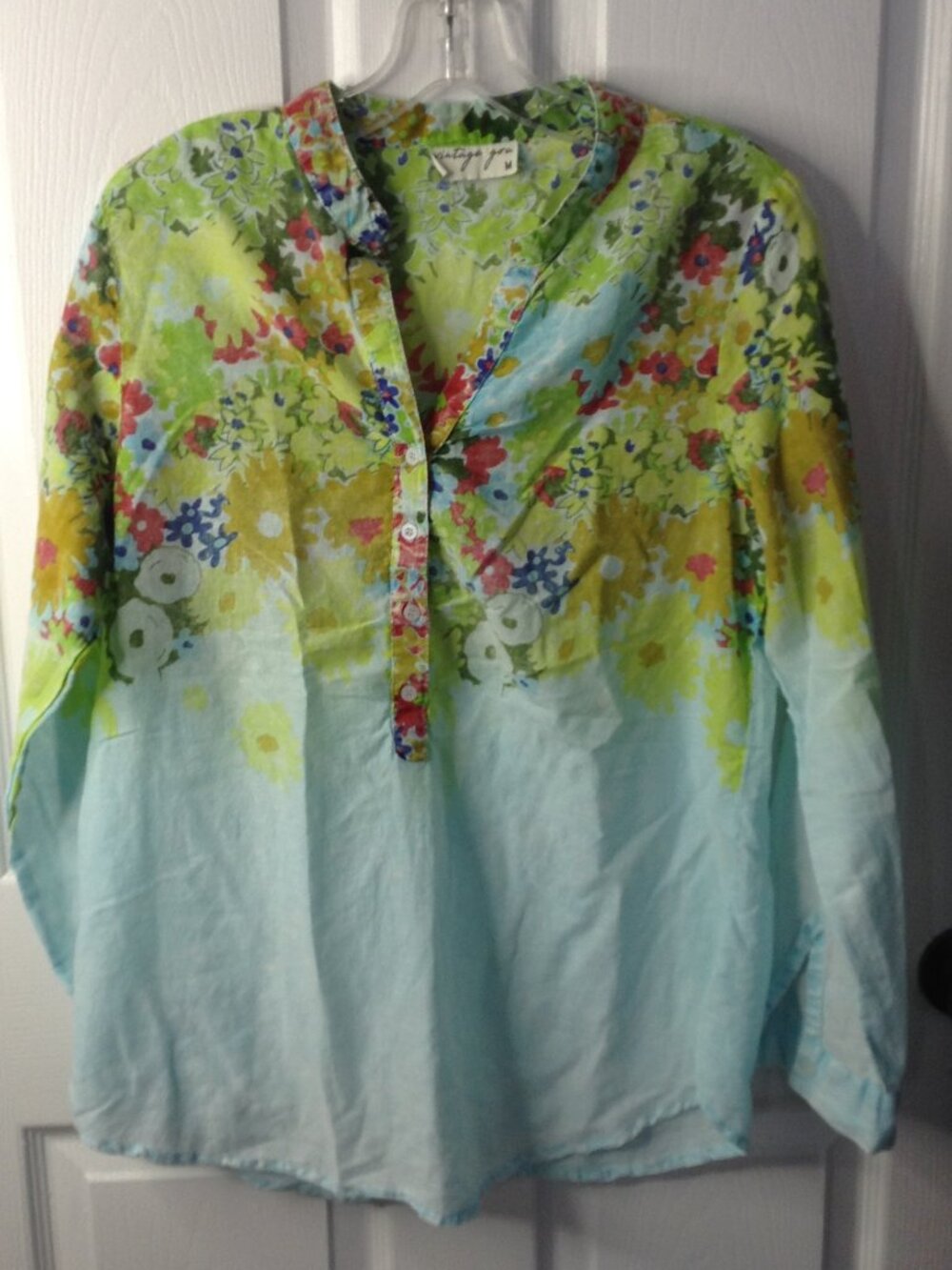 Vintage Goa M 100% Cotton Tunic/Blouse Floral Roll Tab Lightweight 1/2 Button